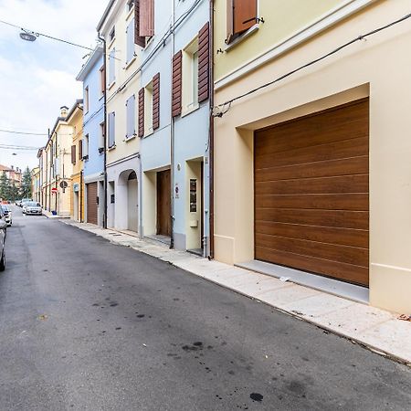 Ca 'Pico With Wifi-Few Steps From Center Apartamento Mirandola Exterior foto