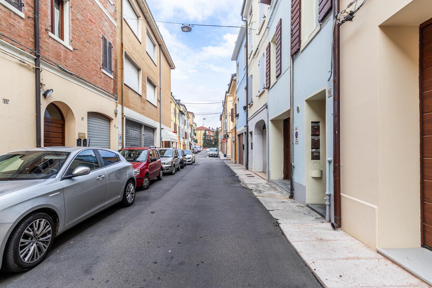 Ca 'Pico With Wifi-Few Steps From Center Apartamento Mirandola Exterior foto